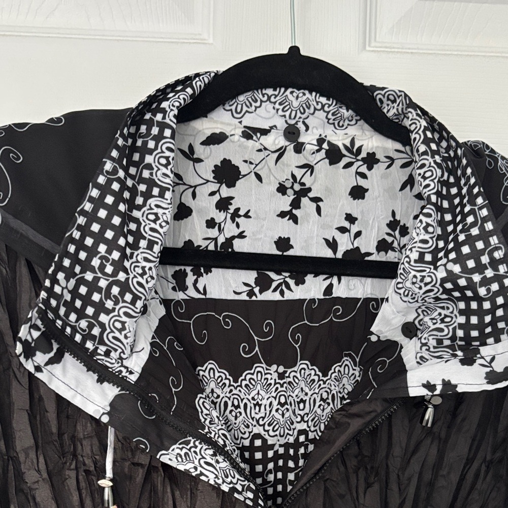 Reversible Jacket-XL - Picture 8 of 12